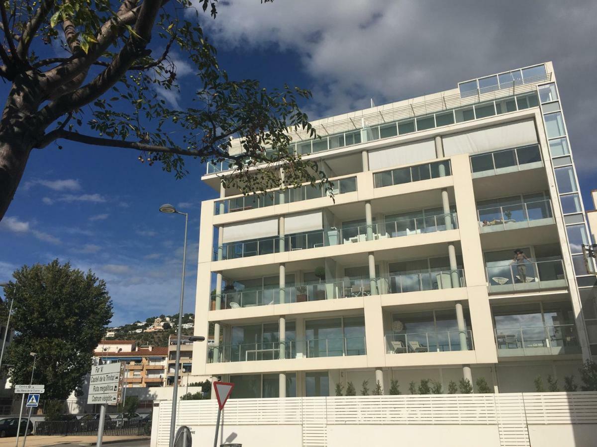 Capvespre Apartment โรเซส ภายนอก รูปภาพ
